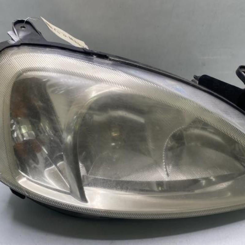 Optique avant principal droit (feux)(phare) OPEL CORSA C Photo n°1