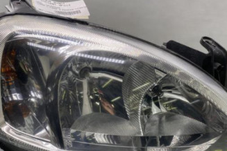 Optique avant principal droit (feux)(phare) OPEL CORSA C