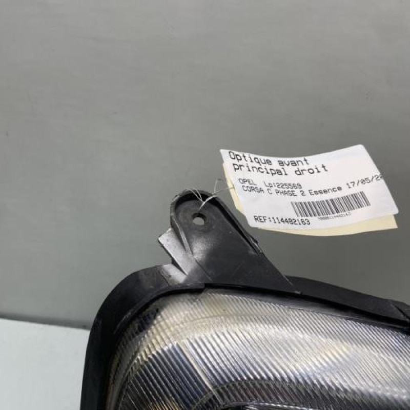 Optique avant principal droit (feux)(phare) OPEL CORSA C Photo n°5