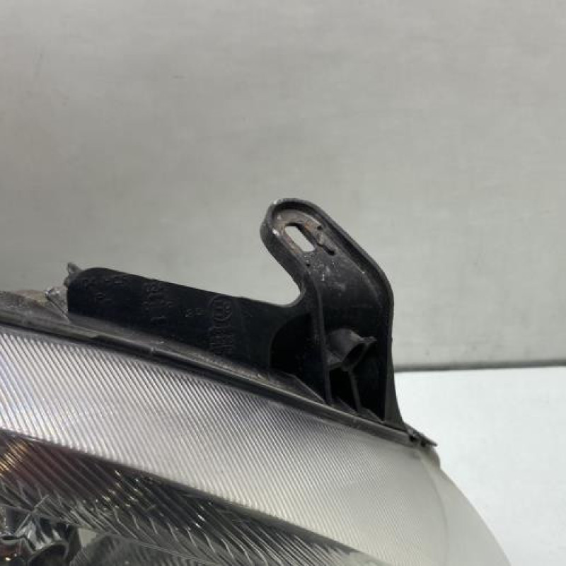 Optique avant principal droit (feux)(phare) OPEL CORSA C Photo n°6