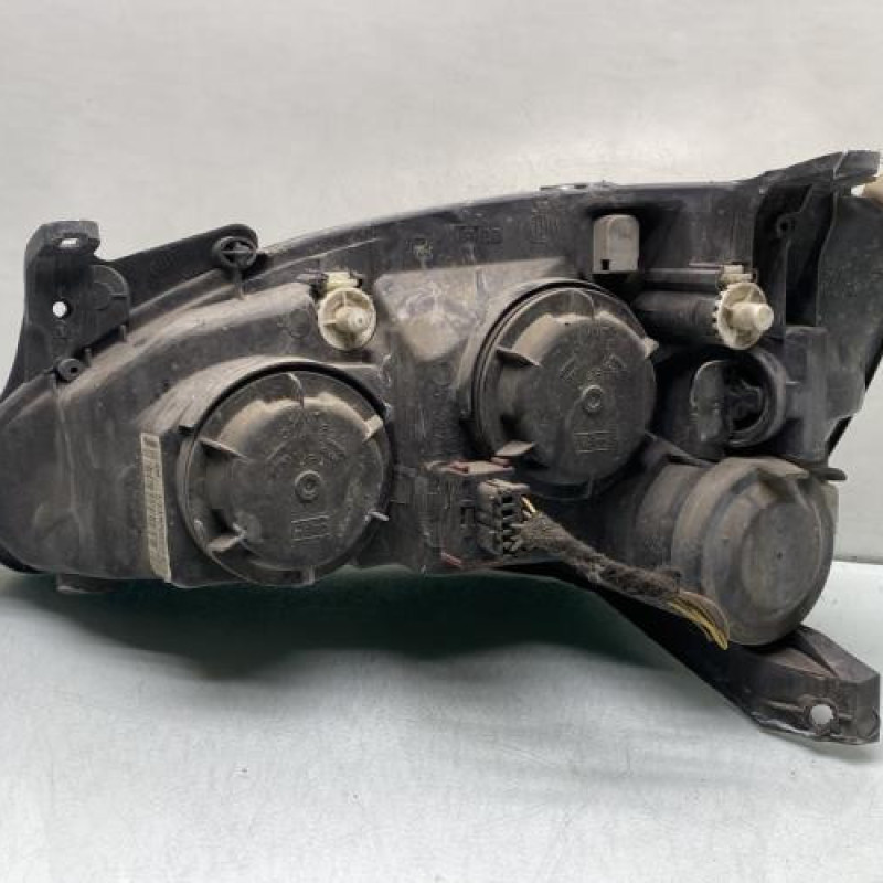 Optique avant principal droit (feux)(phare) OPEL CORSA C Photo n°7
