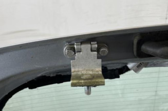 Malle/Hayon arriere VOLKSWAGEN GOLF 6