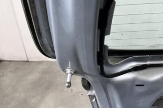 Malle/Hayon arriere VOLKSWAGEN GOLF 6