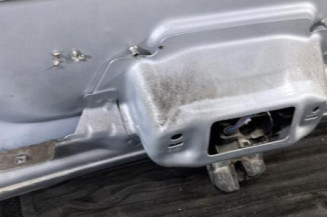 Malle/Hayon arriere VOLKSWAGEN GOLF 6