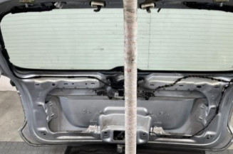 Malle/Hayon arriere VOLKSWAGEN GOLF 6