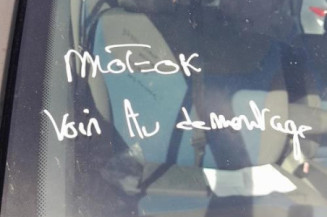 Poignee porte avant droit RENAULT TRAFIC 2