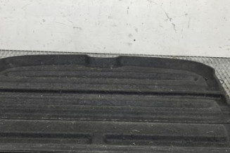 Plage arriere PEUGEOT 3008 1