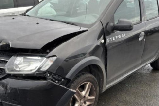 Reservoir essence DACIA SANDERO 2 Photo n°1