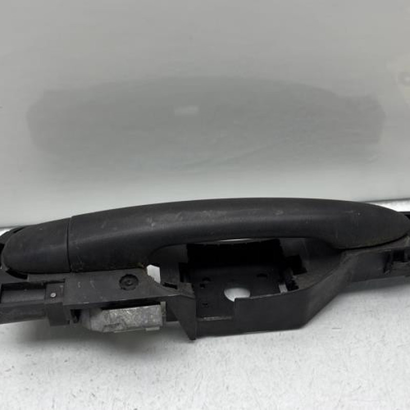 Poignee porte avant droit RENAULT CLIO 3 Photo n°2
