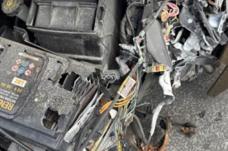 Poignee porte avant droit RENAULT CLIO 3