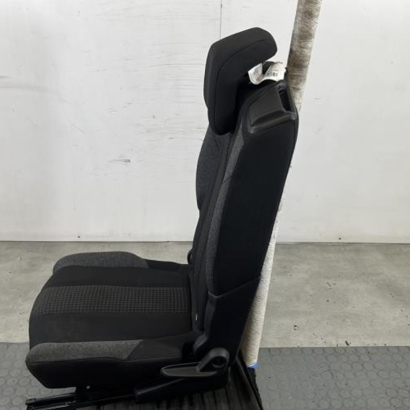 Siege arriere gauche PEUGEOT 5008 2 Photo n°3