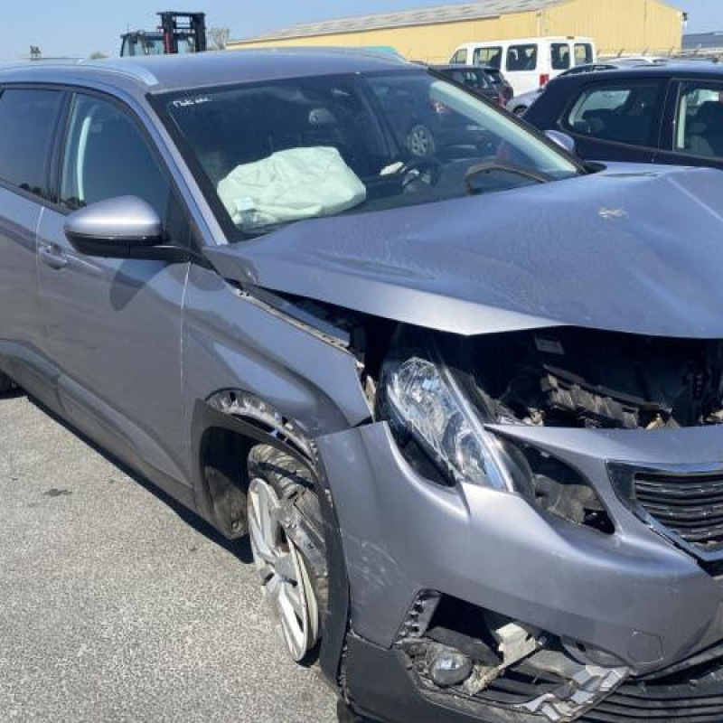 Siege arriere gauche PEUGEOT 5008 2 Photo n°17