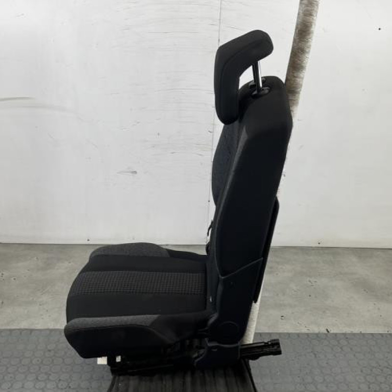 Siege arriere central PEUGEOT 5008 2 Photo n°3