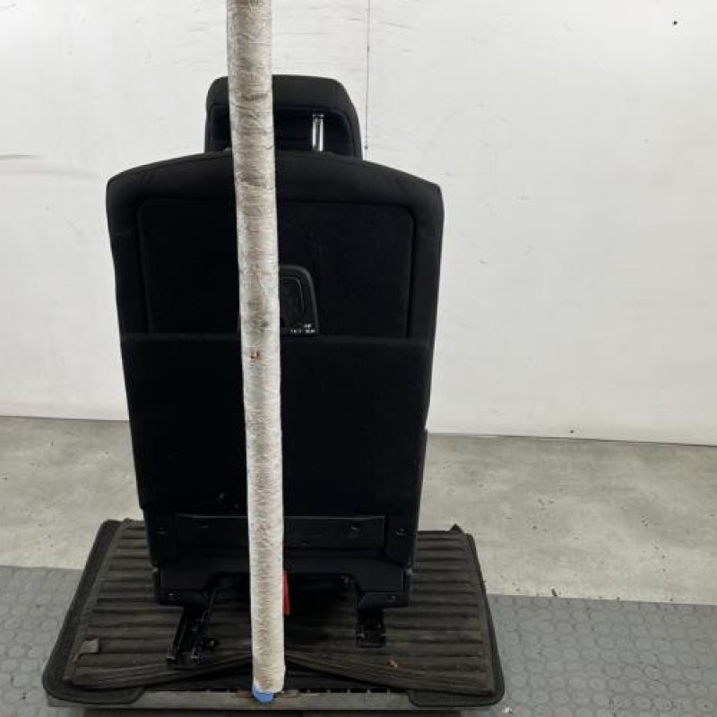 Siege arriere central PEUGEOT 5008 2 Photo n°4