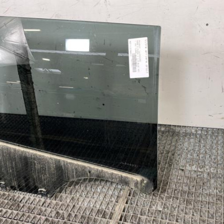 Vitre arriere droit PEUGEOT 5008 2