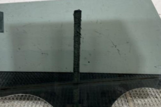 Vitre arriere droit PEUGEOT 5008 2