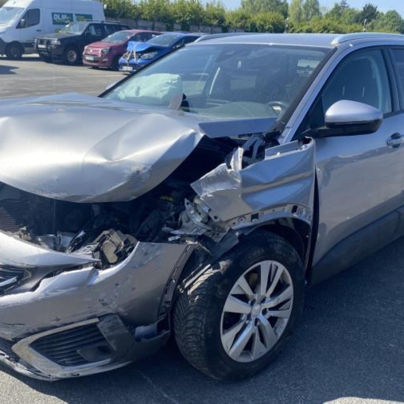 Vitre arriere droit PEUGEOT 5008 2 Photo n°16