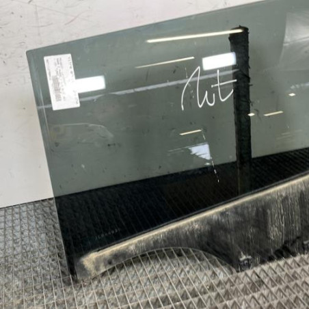 Vitre arriere gauche PEUGEOT 5008 2