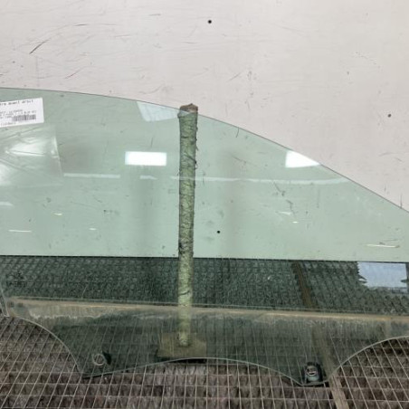 Vitre avant droit PEUGEOT 5008 2 Photo n°1