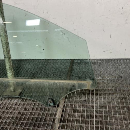 Vitre avant droit PEUGEOT 5008 2