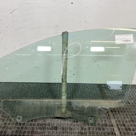 Vitre avant gauche PEUGEOT 5008 2 Photo n°1