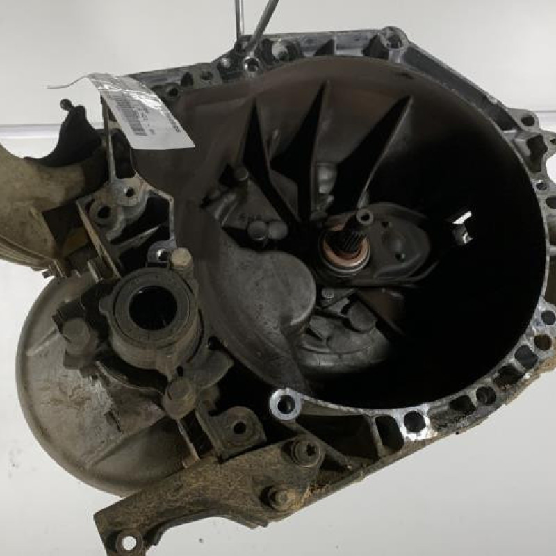 Boite de vitesses PEUGEOT 208 1 Photo n°1