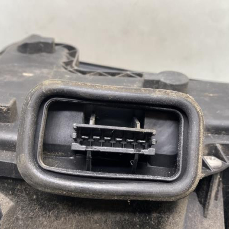 Feu arriere principal droit (feux) VOLKSWAGEN LUPO Photo n°3