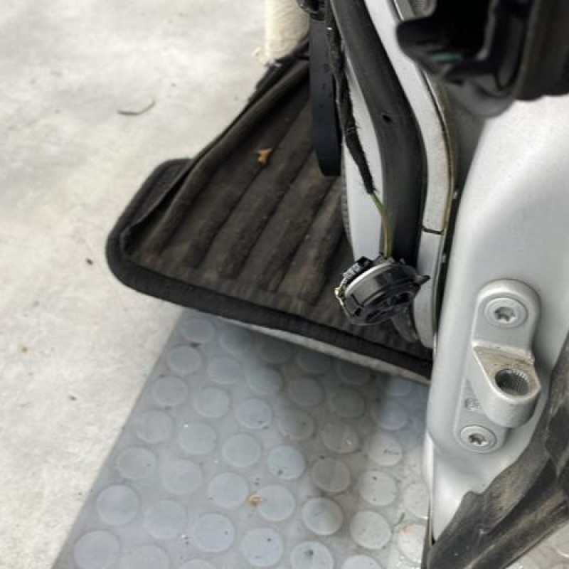 Porte avant gauche MERCEDES CLASSE E 211 Photo n°5