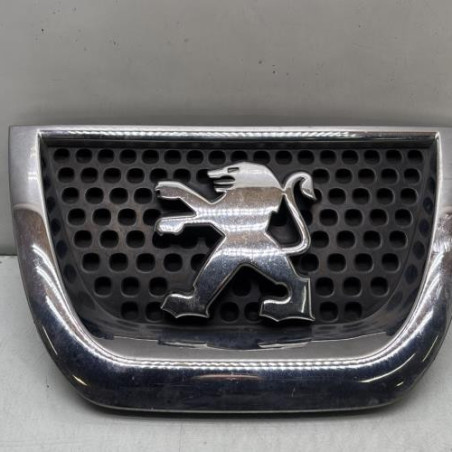 Sigle de calandre PEUGEOT 3008 1 Photo n°1