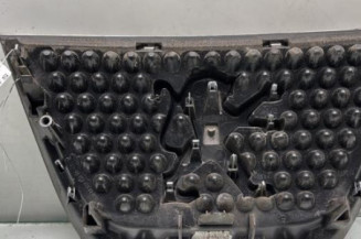 Sigle de calandre PEUGEOT 3008 1