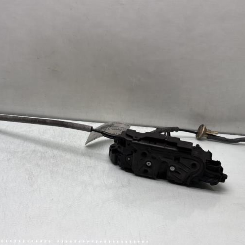 Serrure avant gauche VOLKSWAGEN GOLF 7 Photo n°1