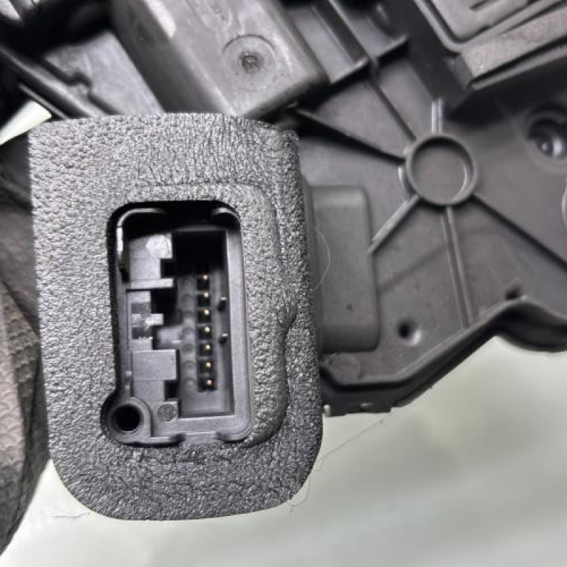 Serrure avant gauche VOLKSWAGEN GOLF 7 Photo n°4