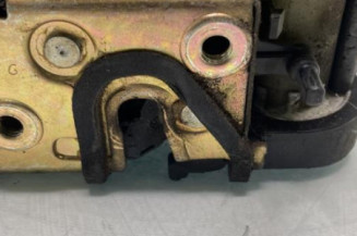 Serrure avant gauche PEUGEOT 1007