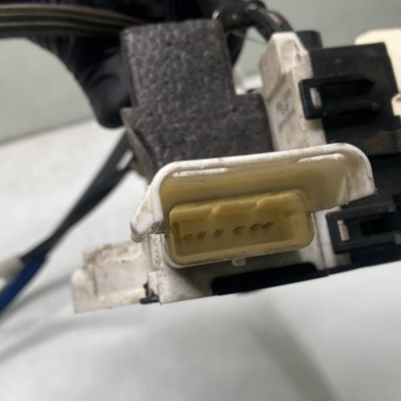 Serrure avant gauche PEUGEOT 1007 Photo n°3