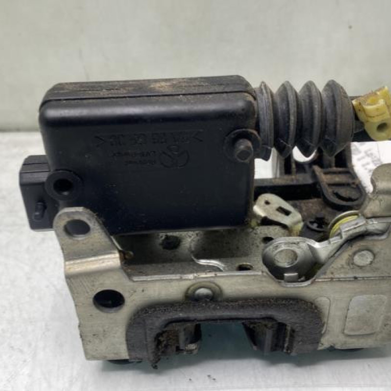 Serrure avant droit DACIA SANDERO 1 Photo n°3