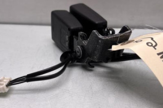 Attache ceinture arriere droit PEUGEOT 308 2