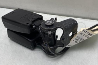 Attache ceinture arriere droit PEUGEOT 308 2