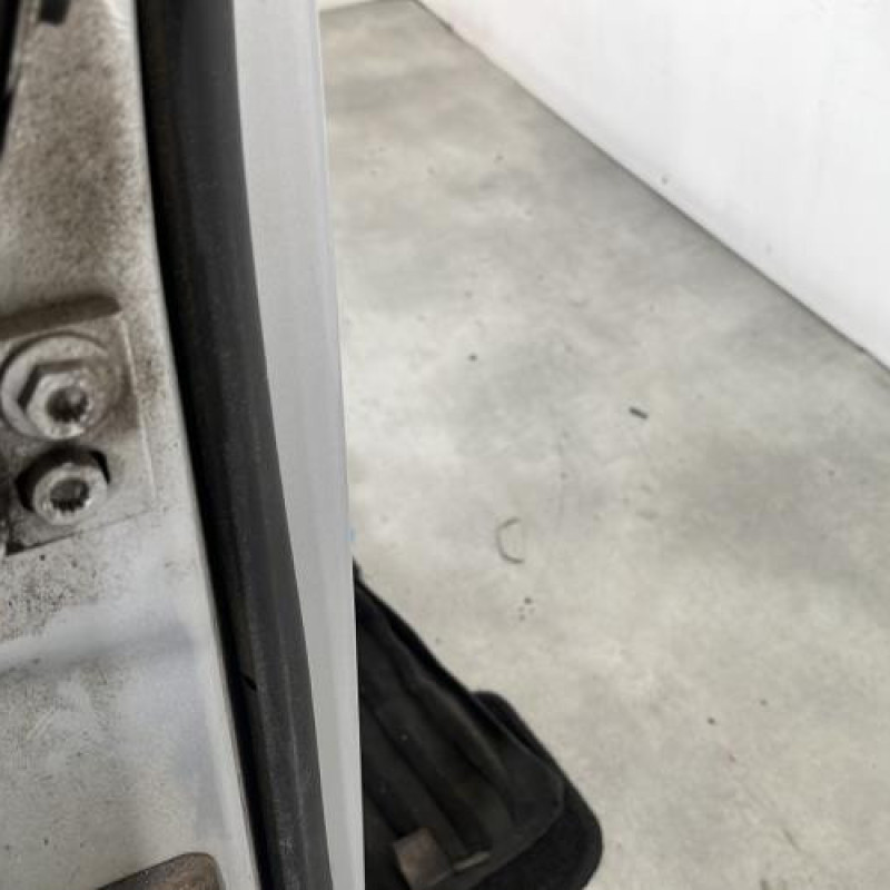 Porte avant droit VOLKSWAGEN GOLF 6 Photo n°4