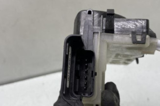 Serrure avant droit OPEL VIVARO 3