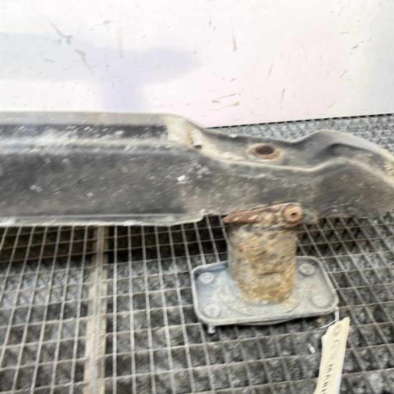 Renfort pare choc arriere (traverse) MERCEDES CLASSE CLS 219 Photo n°3