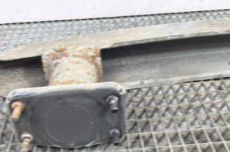 Renfort pare choc arriere (traverse) MERCEDES CLASSE CLS 219