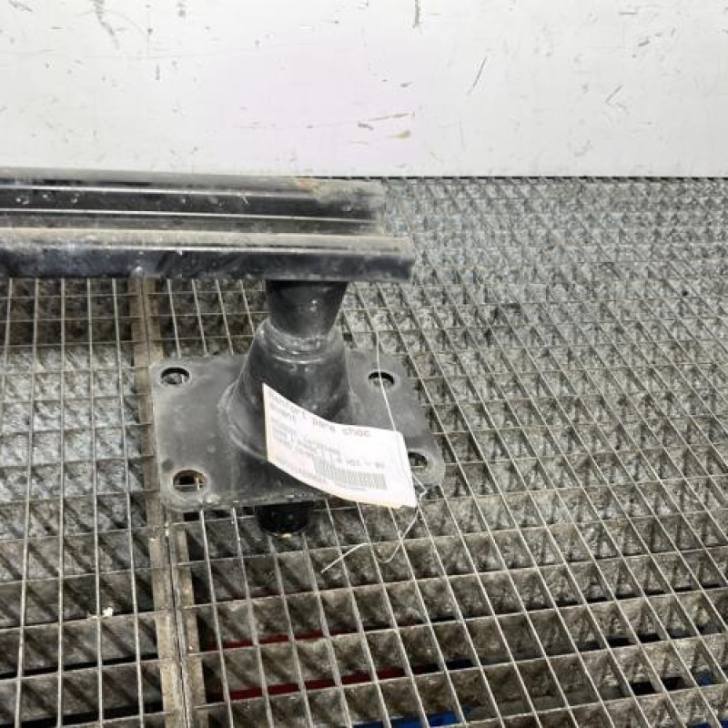 Renfort pare choc avant (traverse) PEUGEOT 3008 1 Photo n°3