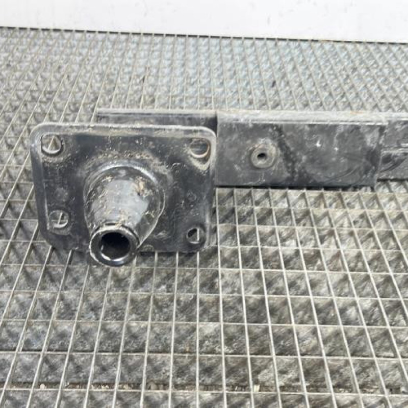 Renfort pare choc avant (traverse) PEUGEOT 3008 1 Photo n°5