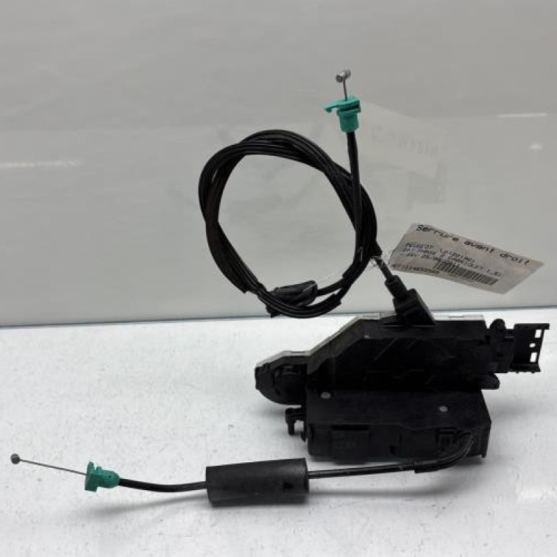 Serrure avant droit PEUGEOT 207 Photo n°1