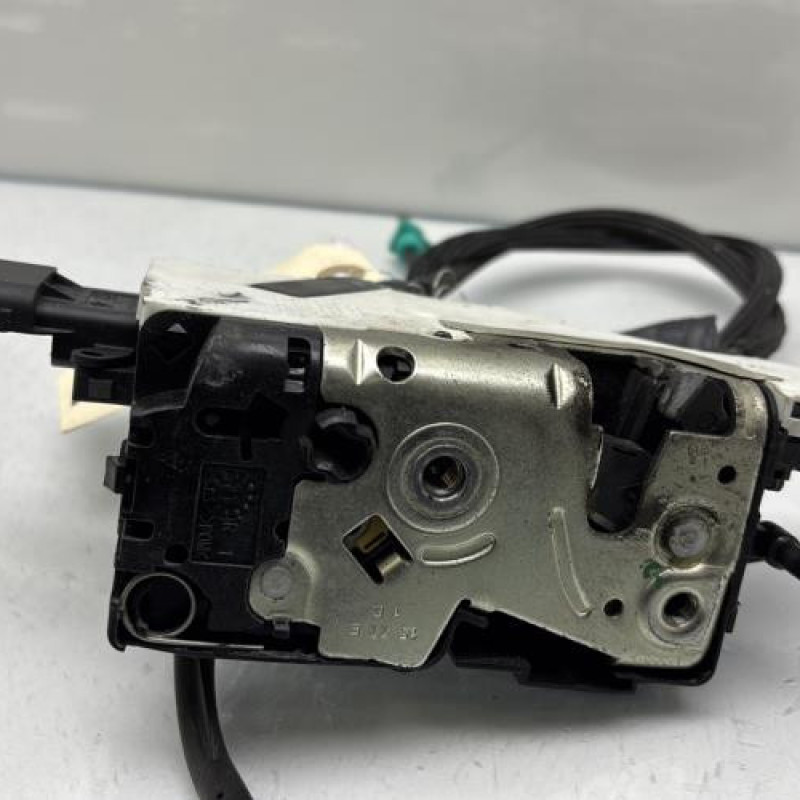 Serrure avant droit PEUGEOT 207 Photo n°7