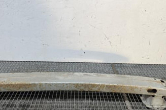 Renfort pare choc arriere (traverse) TOYOTA COROLLA VERSO 2 Photo n°1