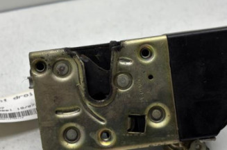 Serrure avant droit PEUGEOT 307