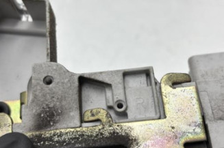 Serrure avant droit PEUGEOT 307