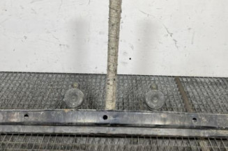 Renfort pare choc avant (traverse) TOYOTA RAV4 2 Photo n°1