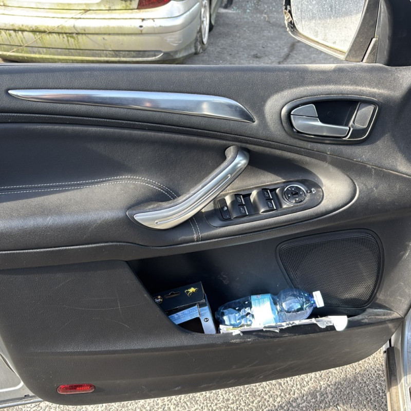 FORD S-MAX 1 PHASE 2 1.6 TDCI - 8V TURBO Photo n°11